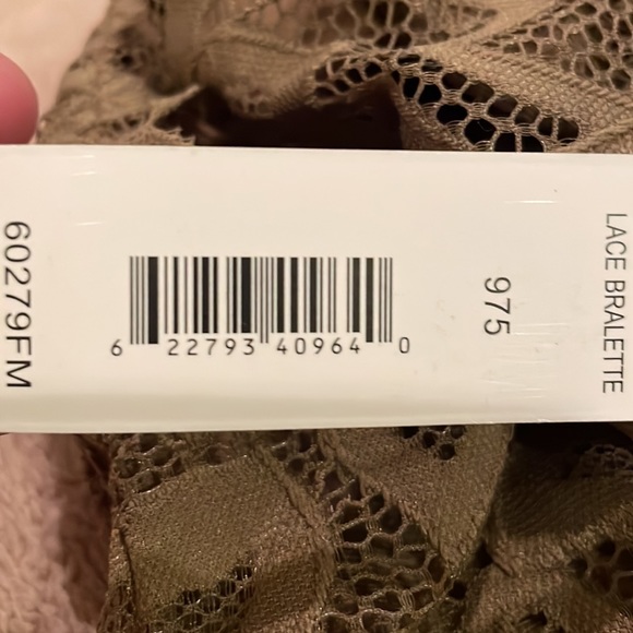 Justify Lace Bralette - Picture 3 of 3